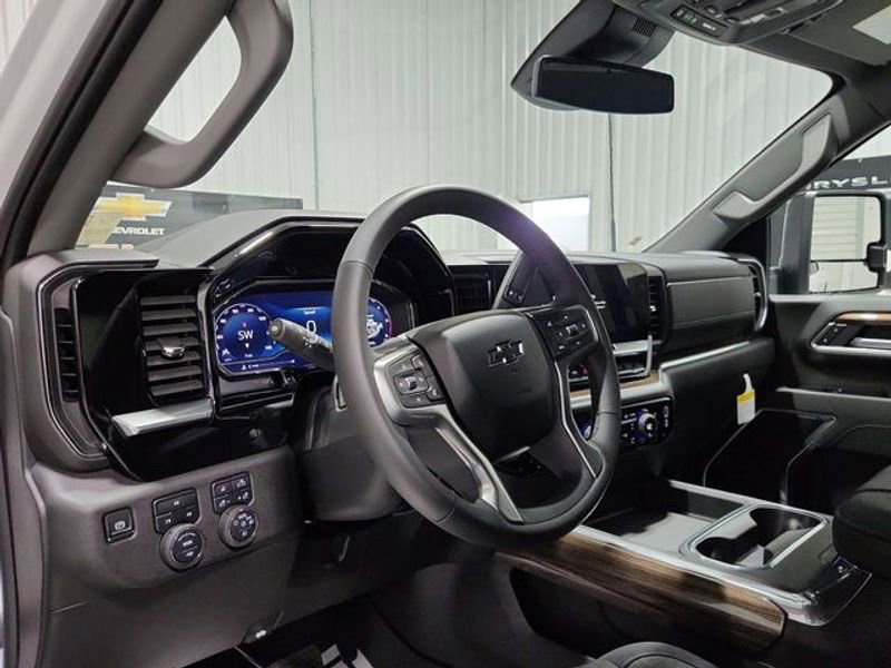 New 2025 Chevrolet Silverado 2500 LT w/ Trail Boss Package image 10