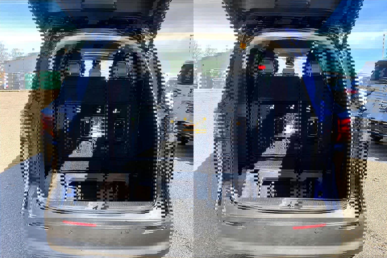 Used 2025 Toyota Sienna XLE w/ XLE Plus Package image 31