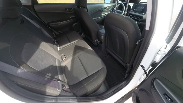Used 2023 Hyundai Kona SEL image 27