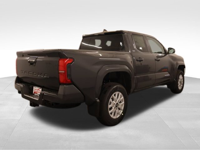New 2026 Toyota Tacoma SR5 RWD image 2