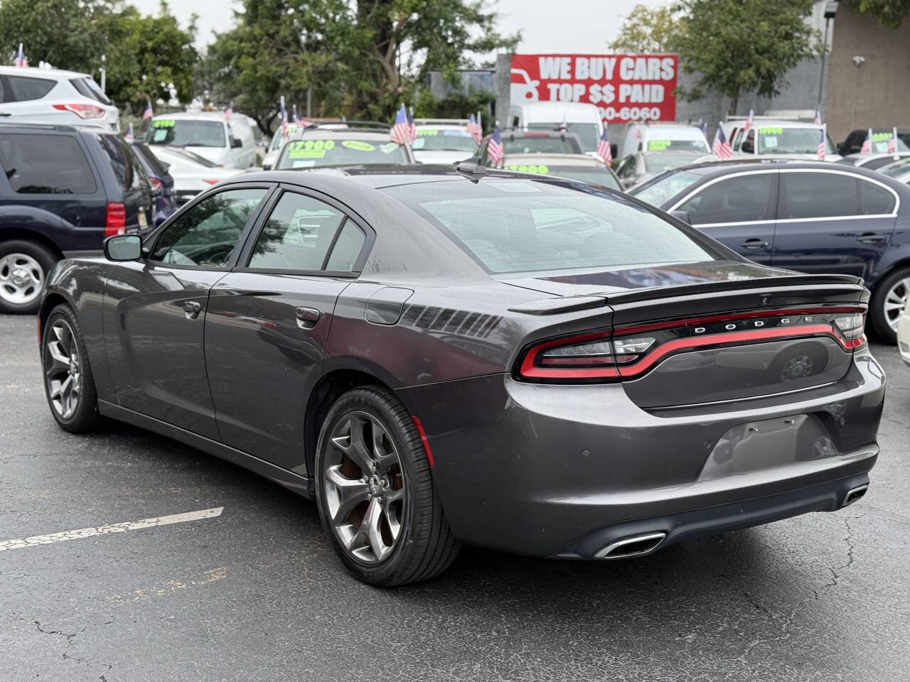 Used 2016 Dodge Charger SXT w/ Rallye Group RWD image 3