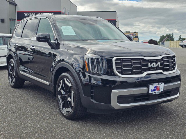 Used 2023 Kia Telluride S w/ S Sunroof Package AWD/4WD image 1