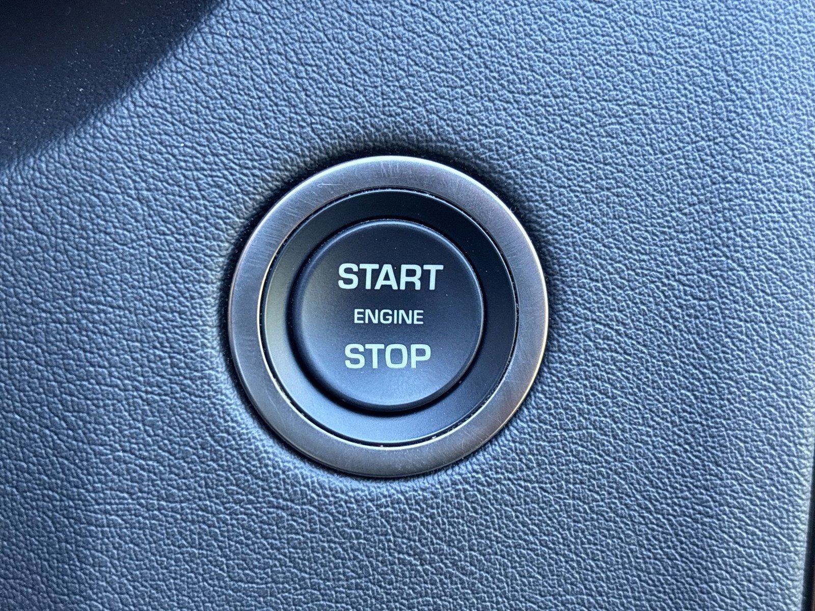 Used 2024 Jaguar E-PACE R-Dynamic SE image 26