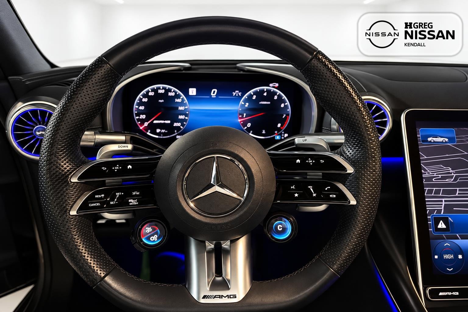Used 2022 Mercedes-Benz SL 55 AMG 4MATIC image 11