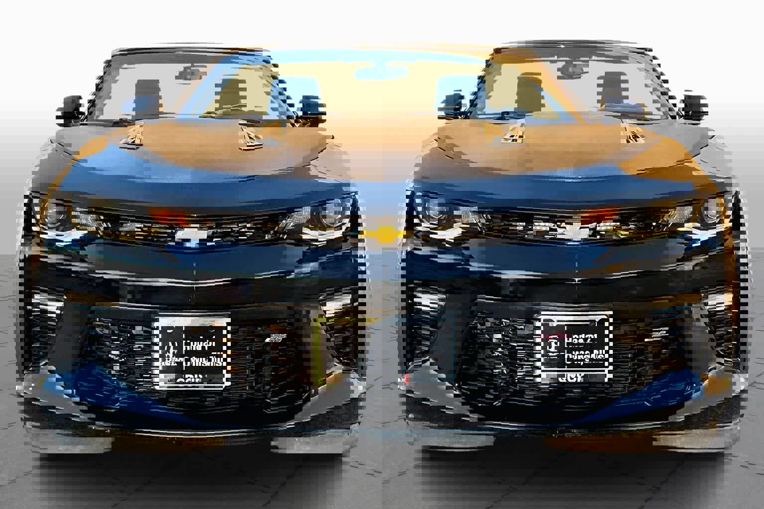 Used 2018 Chevrolet Camaro SS image 3