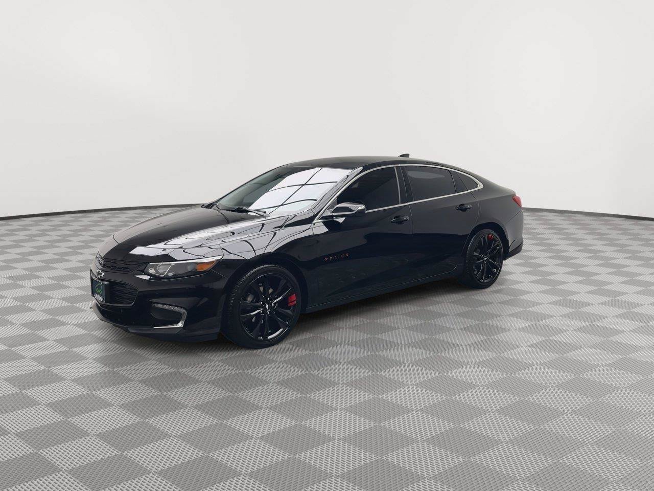 Certified 2018 Chevrolet Malibu LT w/ Leather Package FWD image 31