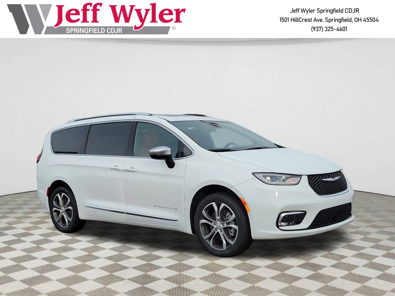 New 2026 Chrysler Pacifica Pinnacle
