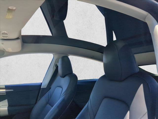 Used 2023 Tesla Model Y 2WD image 13