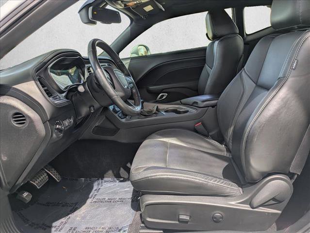 Used 2023 Dodge Challenger SXT w/ Plus Package image 16