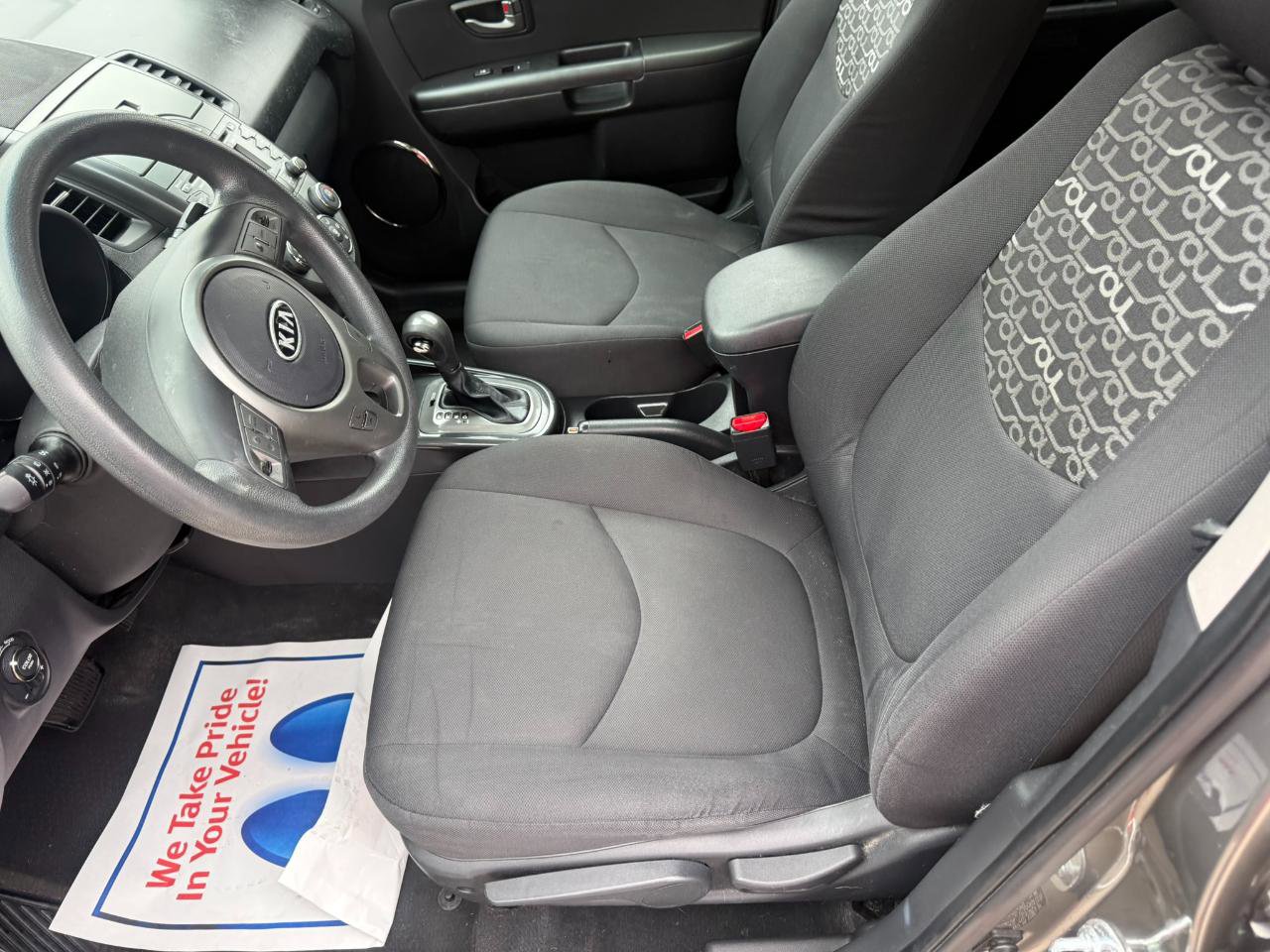 Used 2011 Kia Soul + w/ Audio Pkg image 16