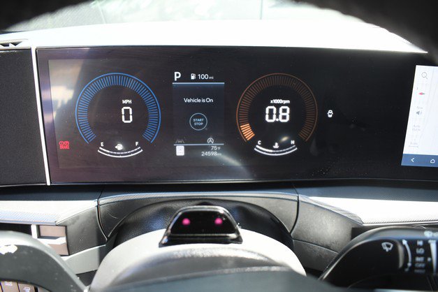 Used 2025 Hyundai Santa Fe XRT image 33