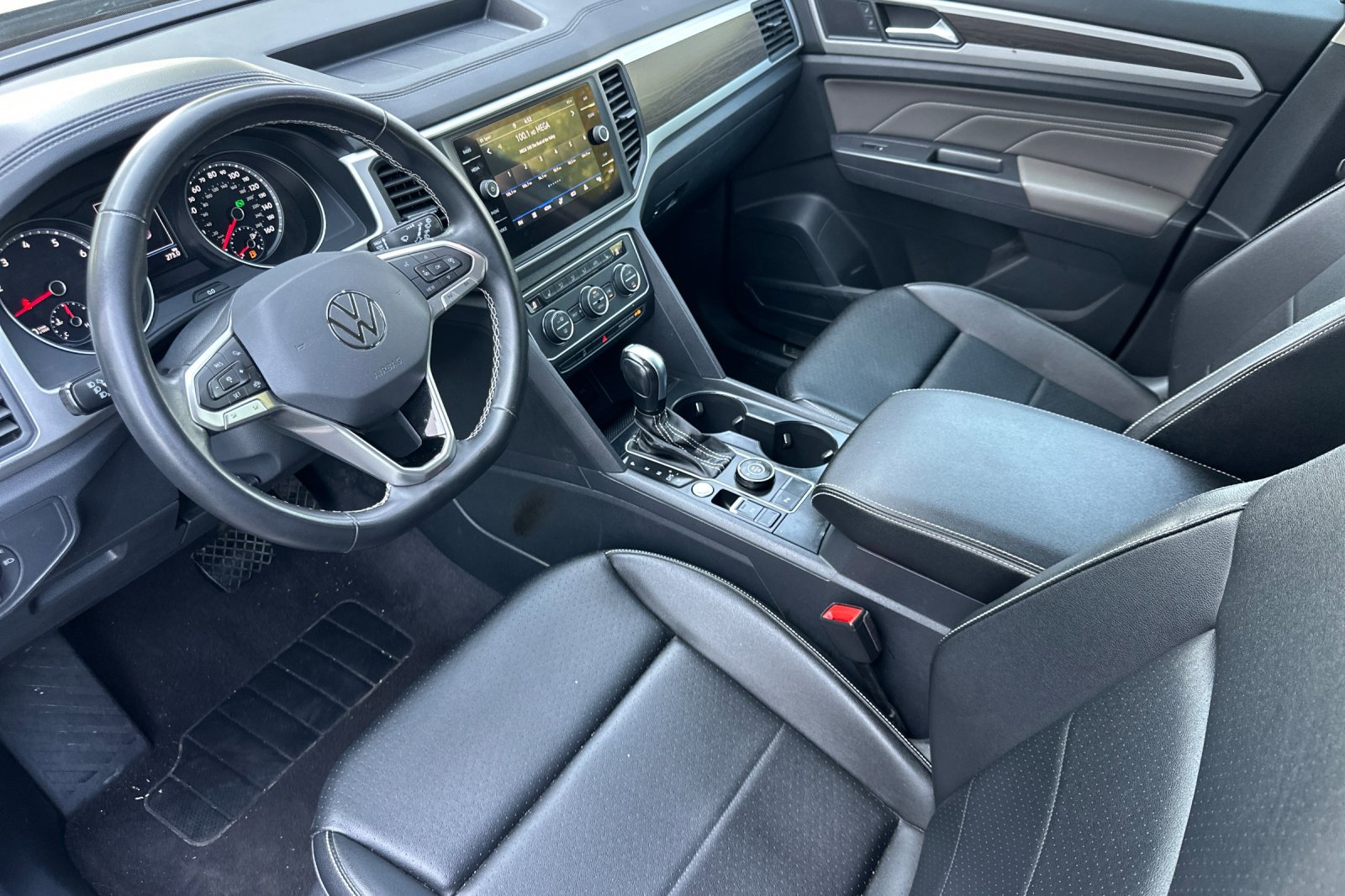 Used 2021 Volkswagen Atlas SE image 10