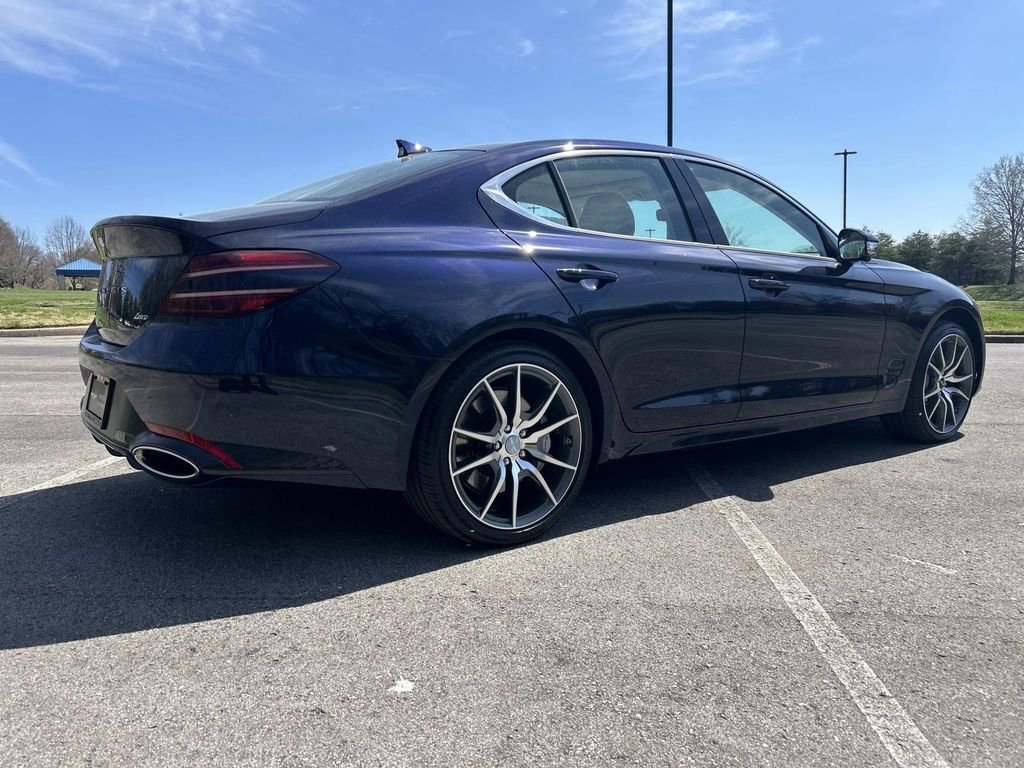 New 2026 Genesis G70 2.5T Prestige image 7