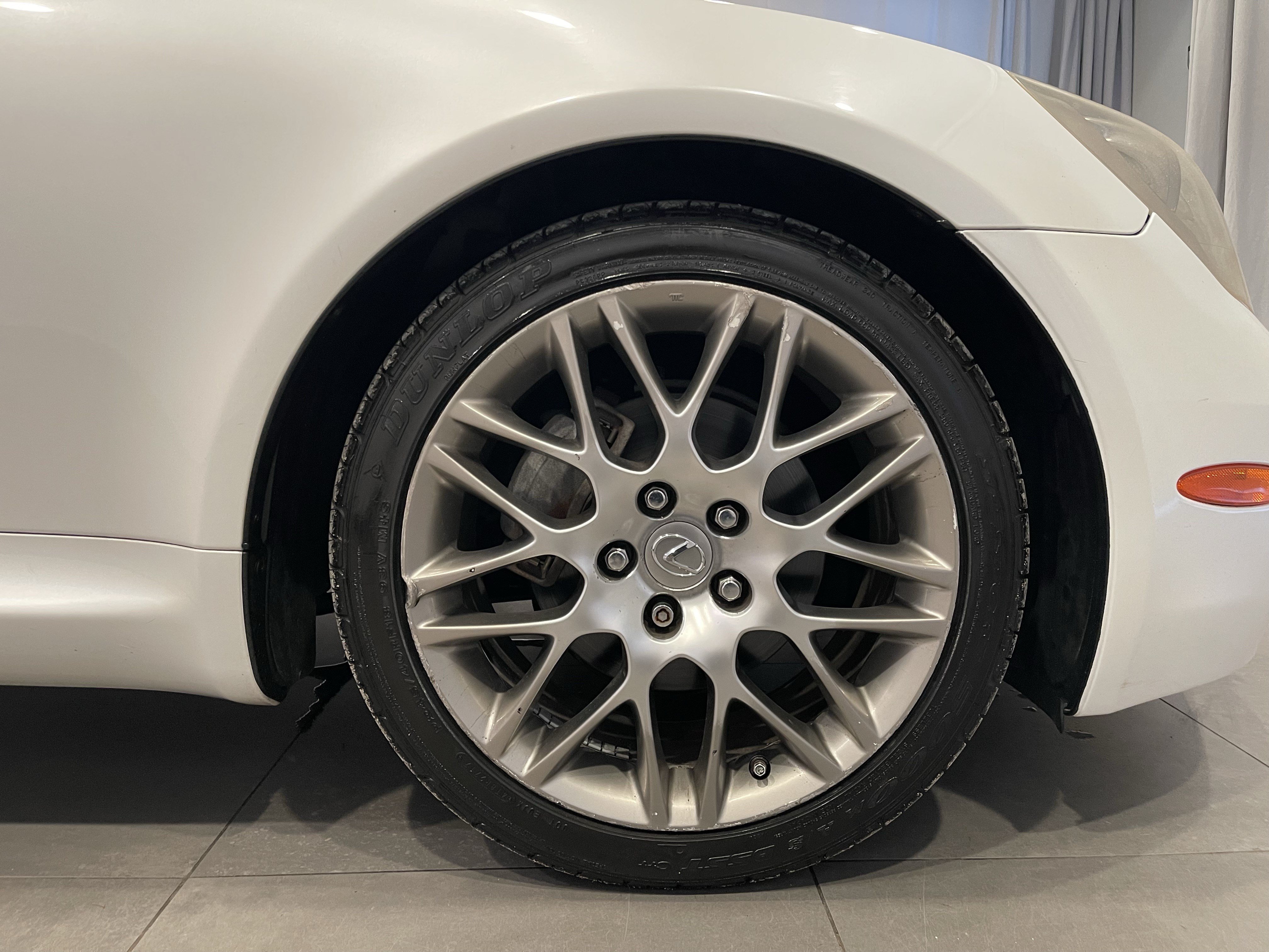 Used 2008 Lexus SC 430 Convertible RWD image 10