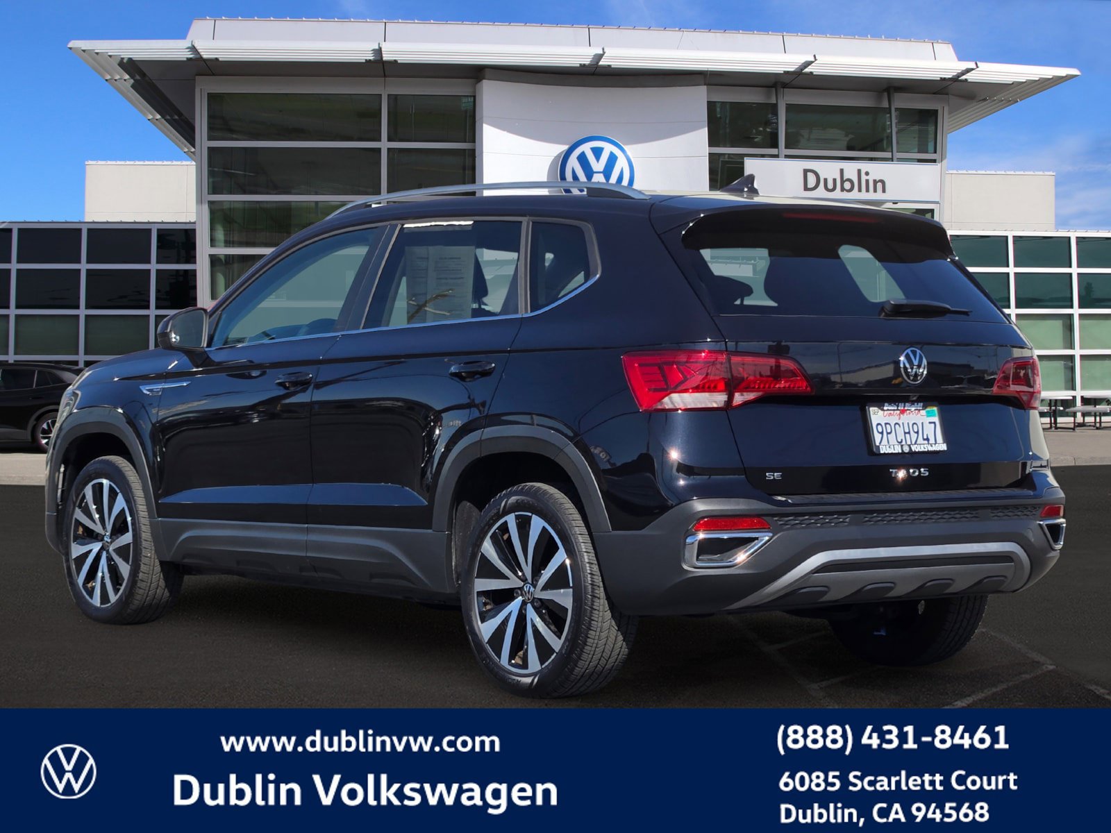 Certified 2024 Volkswagen Taos SE FWD image 6