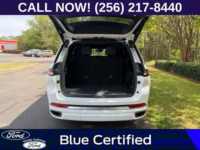 Used 2024 Jeep Grand Cherokee L Overland w/ Trailer Tow Package image 7