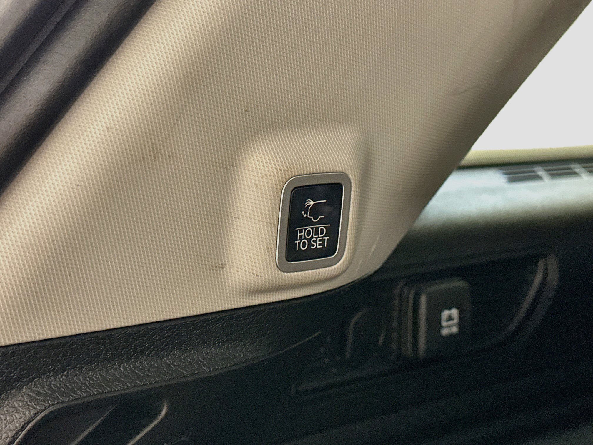 Used 2022 Jeep Grand Cherokee Limited 4xe AWD/4WD image 32