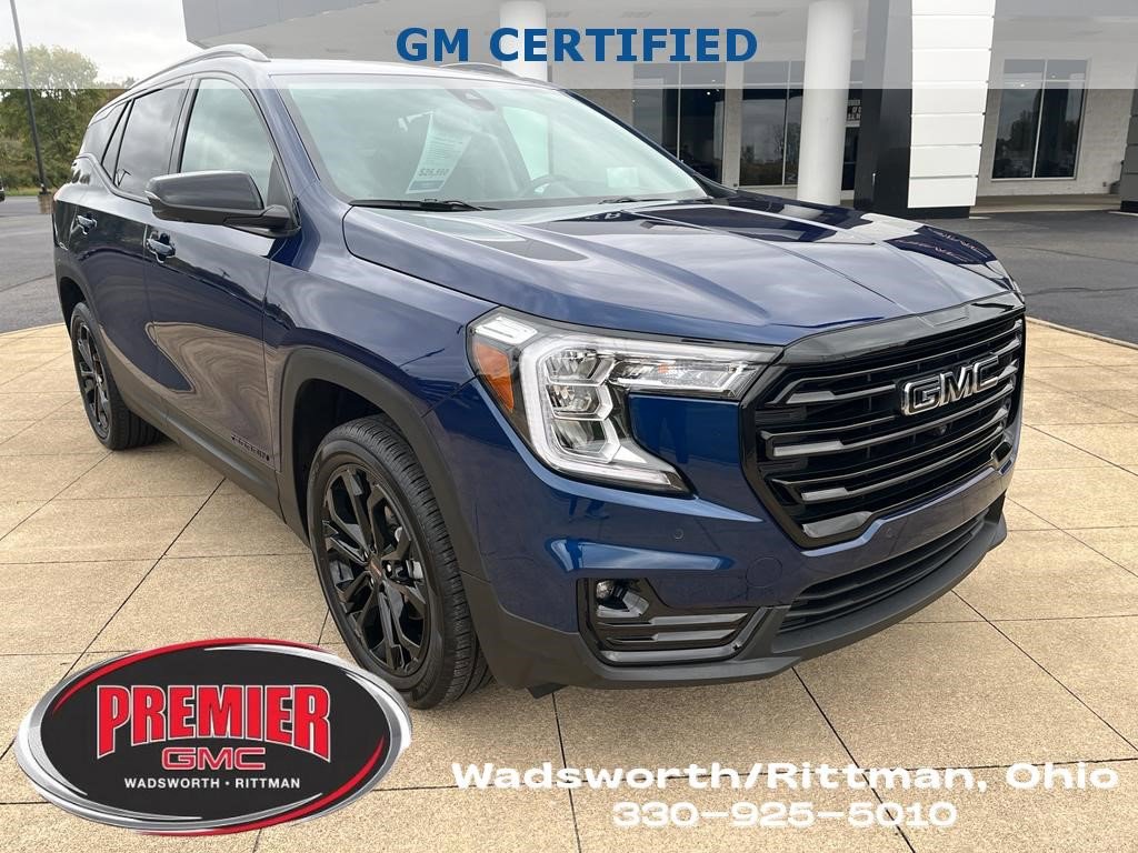 Certified 2022 GMC Terrain SLT w/ Infotainment Package II image 1
