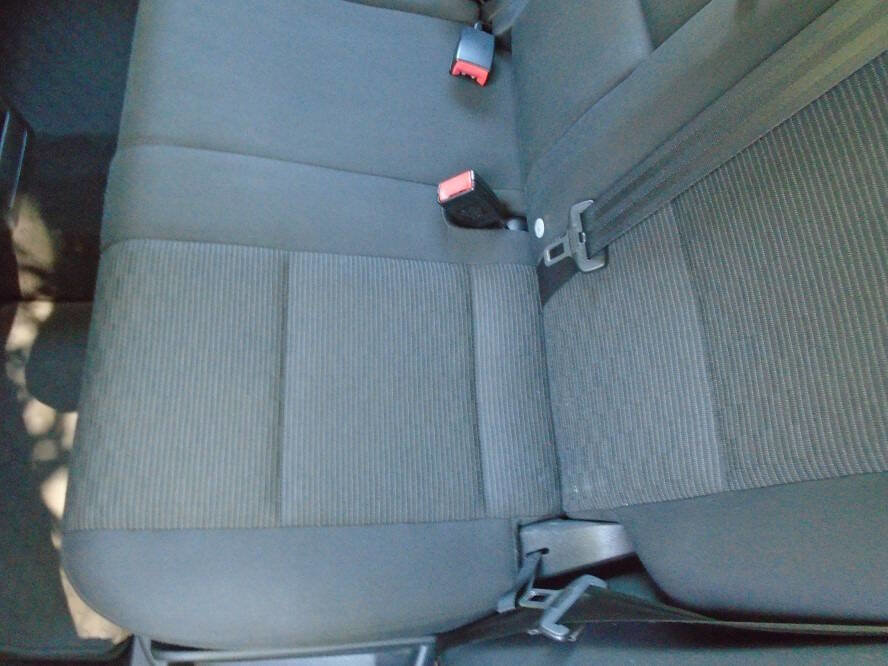 Used 2013 Volkswagen Tiguan S image 17