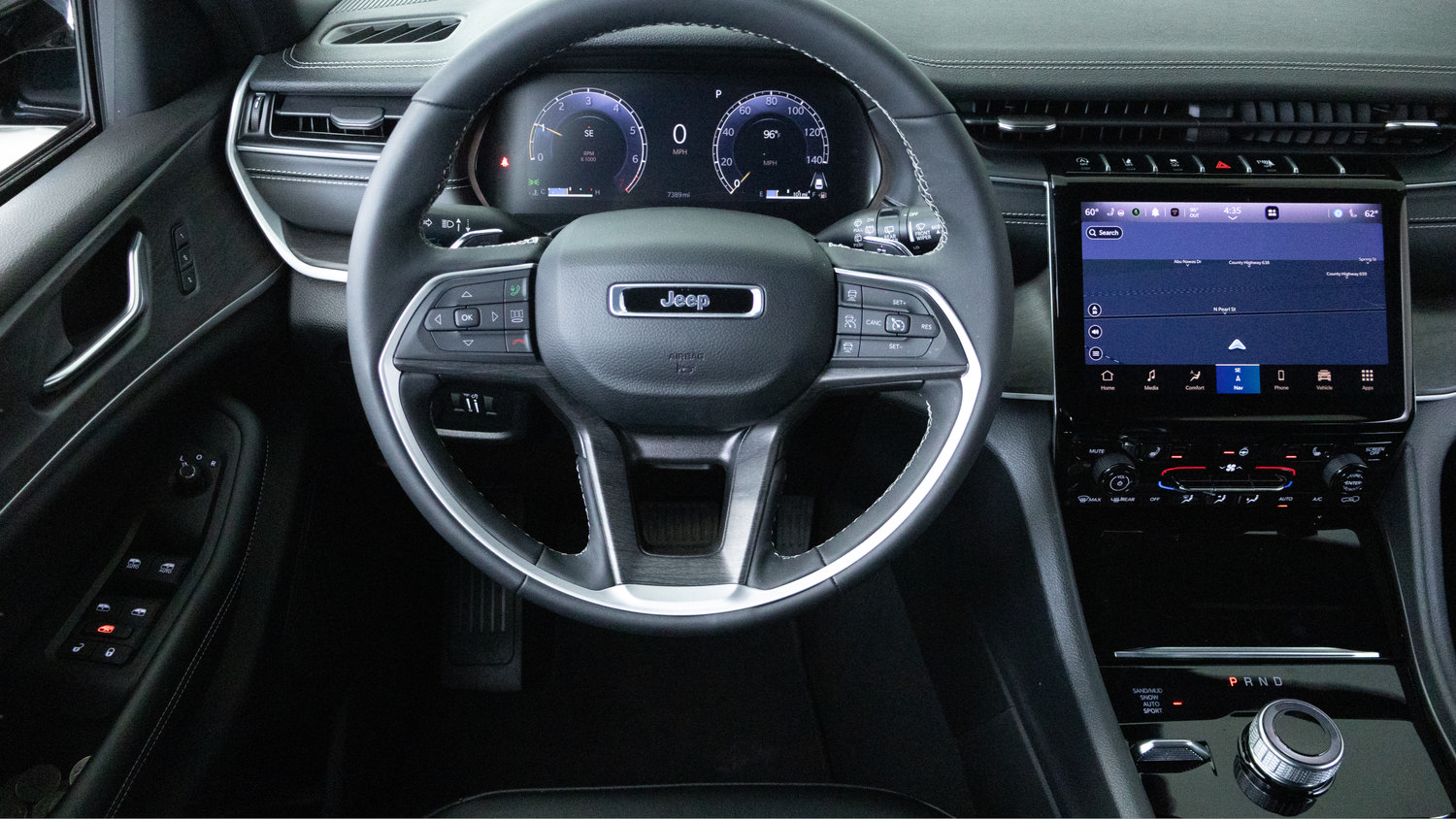 Used 2024 Jeep Grand Cherokee L Limited AWD/4WD image 11