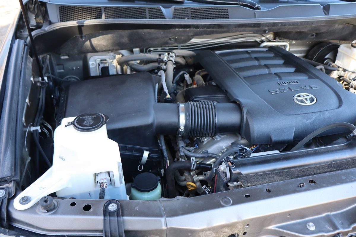 Used 2012 Toyota Sequoia SR5 image 40