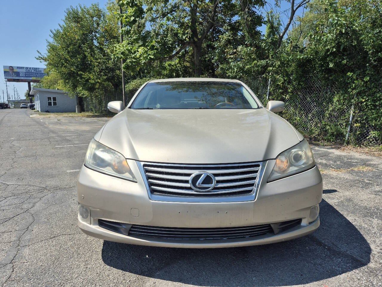 Used 2010 Lexus ES 350 FWD image 2