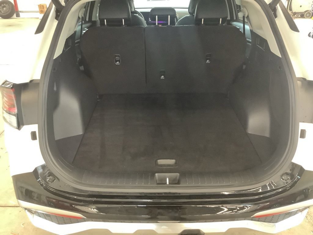 Certified 2024 Kia Sportage SX AWD/4WD image 22