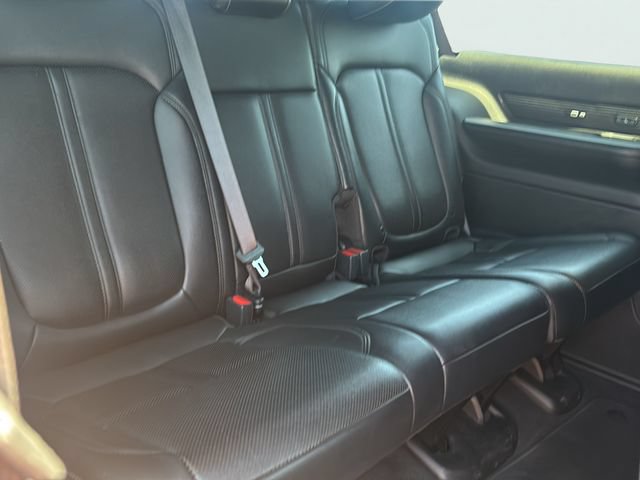 Used 2024 Jeep Wagoneer L 4WD w/ Convenience Group I image 14
