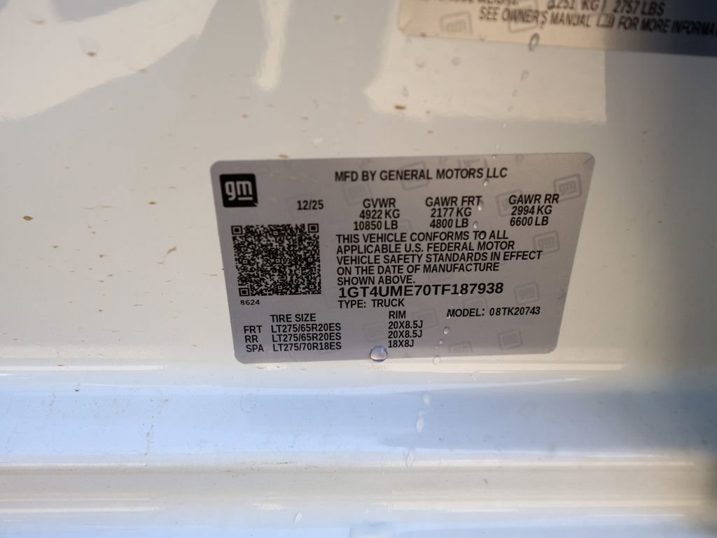 New 2026 GMC Sierra 2500 SLE w/ SLE Value Package; image 32