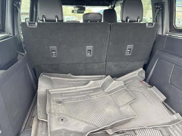 Used 2023 Ford Bronco Wildtrak image 33