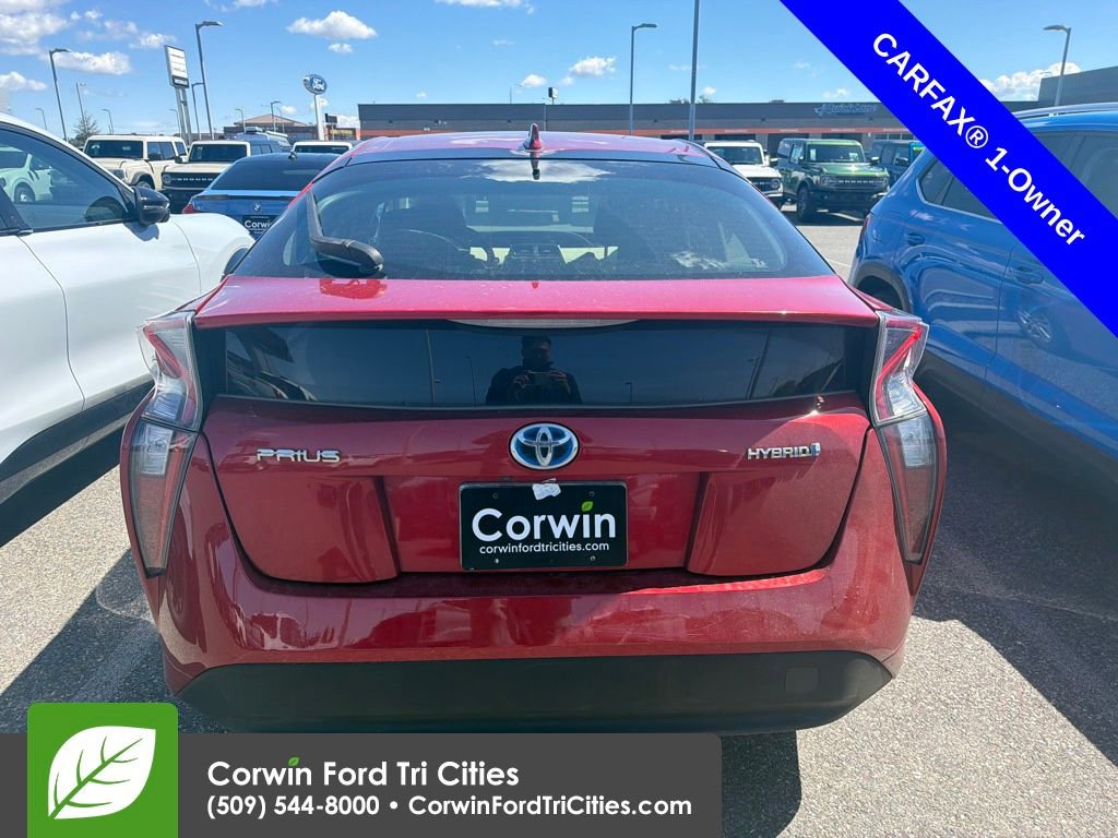 Used 2016 Toyota Prius Two FWD image 17
