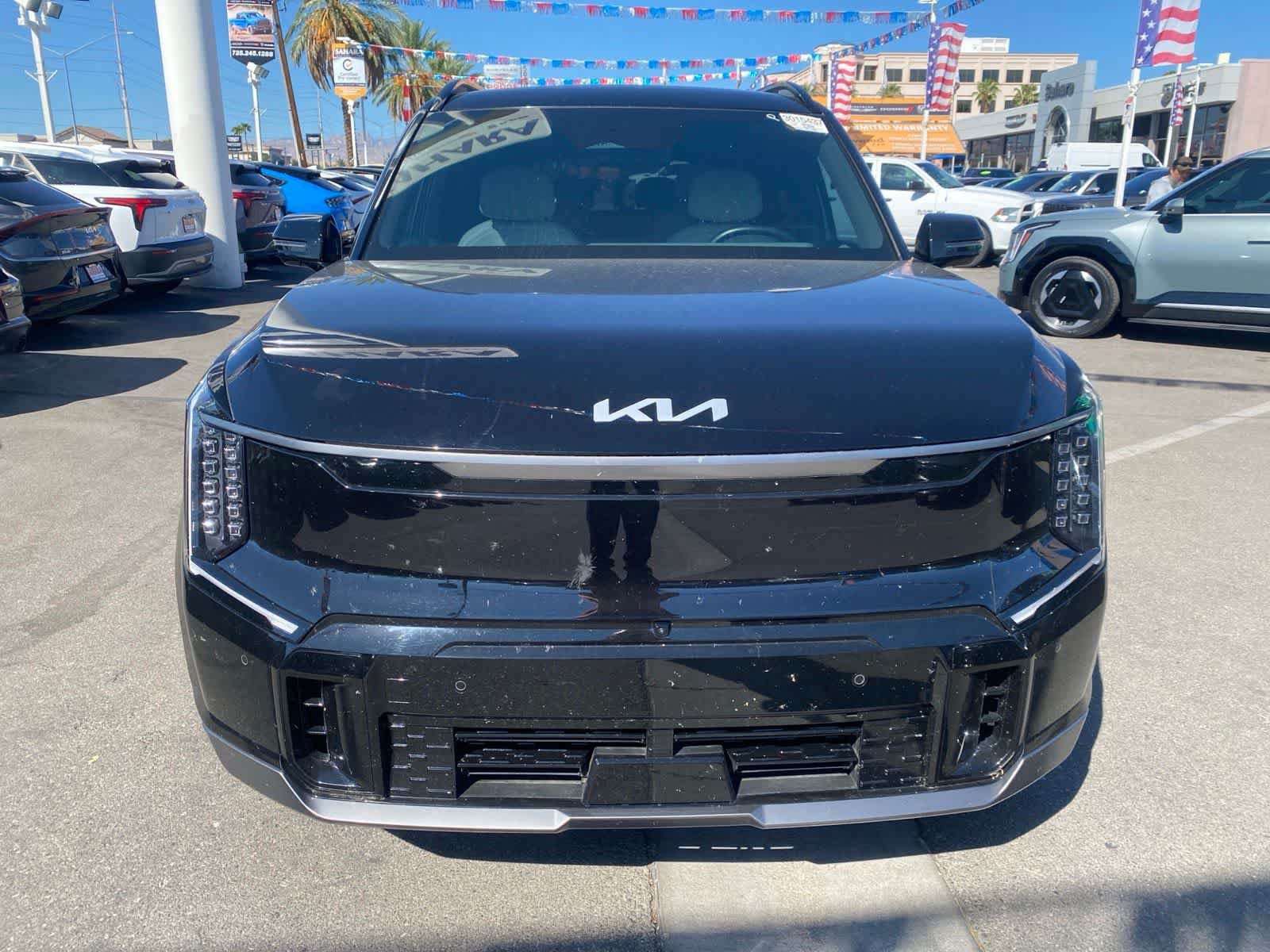Used 2024 Kia EV9 GT-Line AWD/4WD image 2
