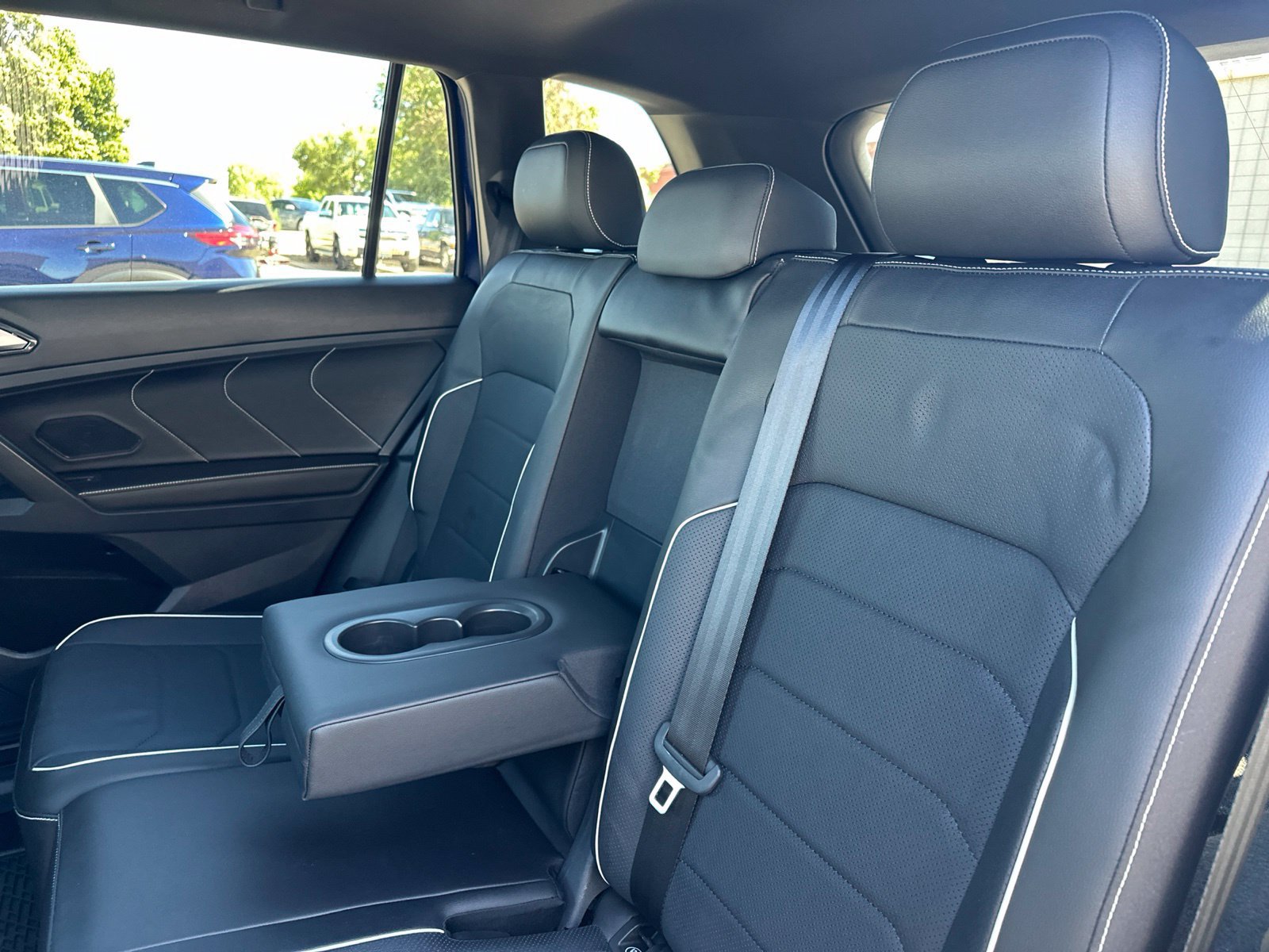 Certified 2024 Volkswagen Tiguan SEL R-Line w/ MDO Package, Two-Row AWD/4WD image 24