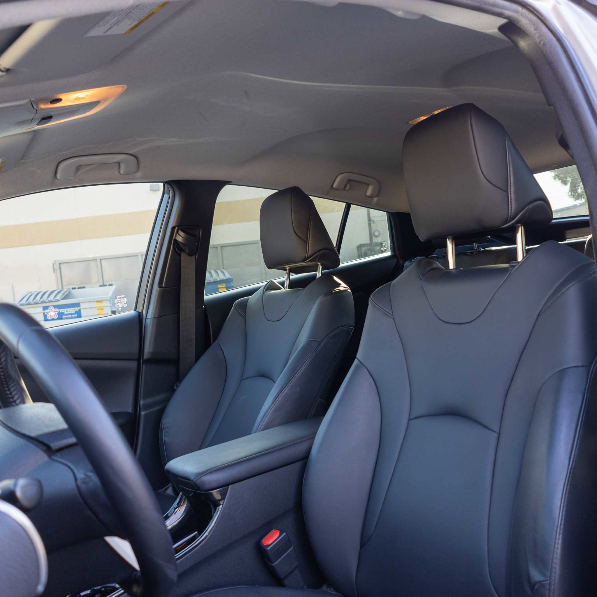 Used 2019 Toyota Prius Prime Premium image 12
