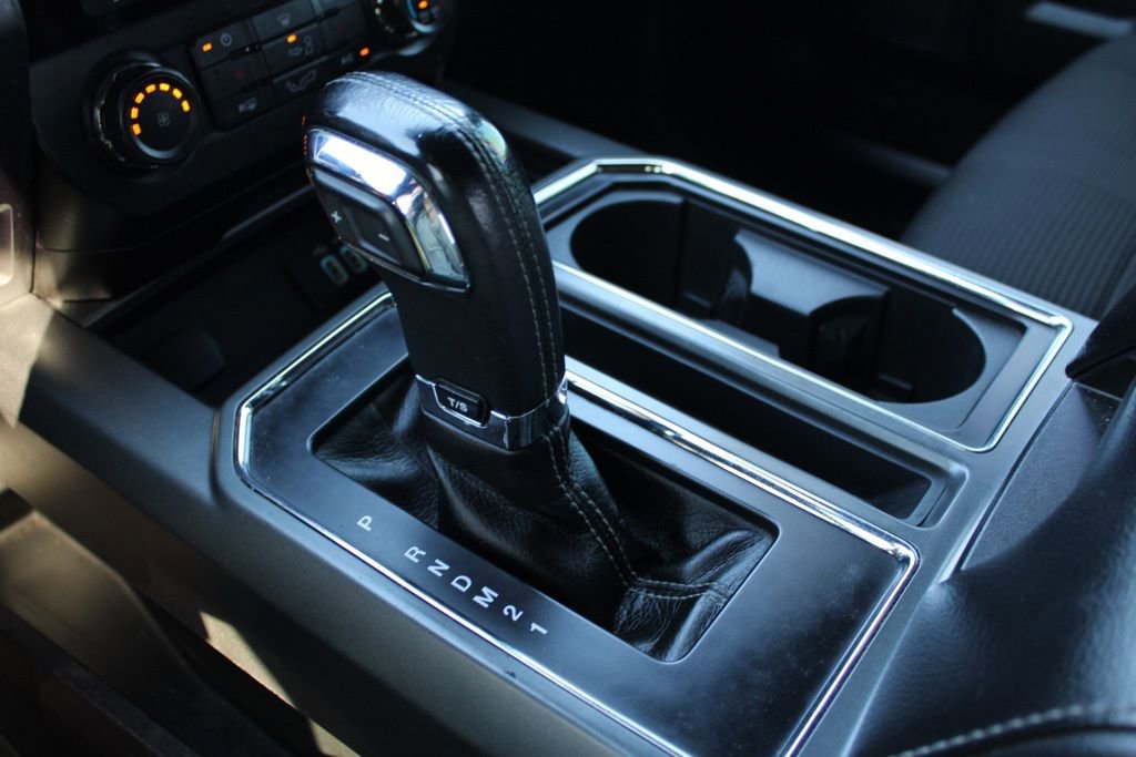 Used 2016 Ford F150 XLT w/ Equipment Group 302A Luxury image 40