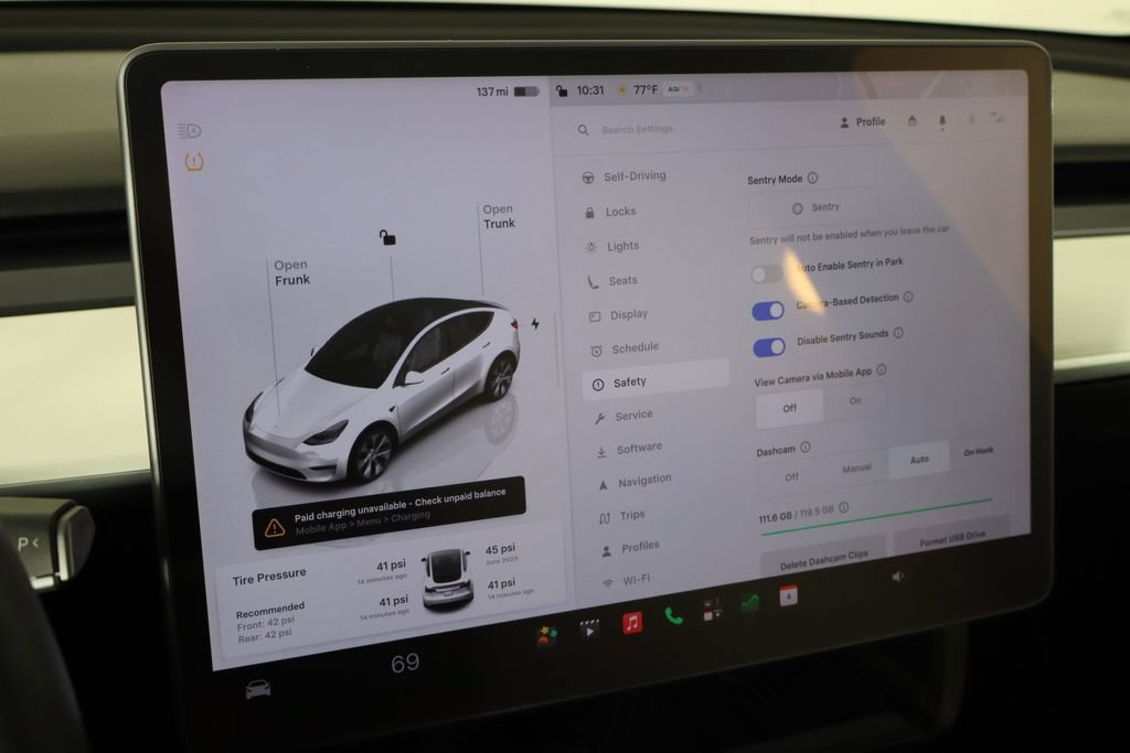 Used 2022 Tesla Model Y Long Range AWD/4WD image 31