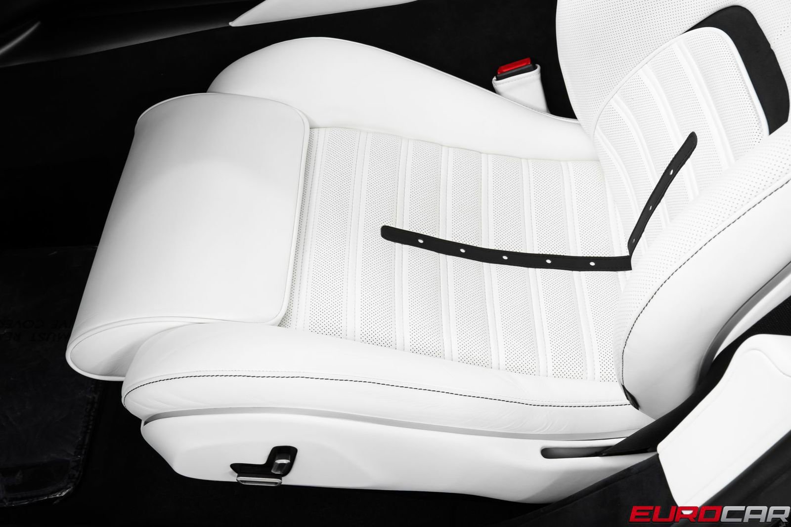Used 2025 Ferrari Purosangue AWD/4WD image 63