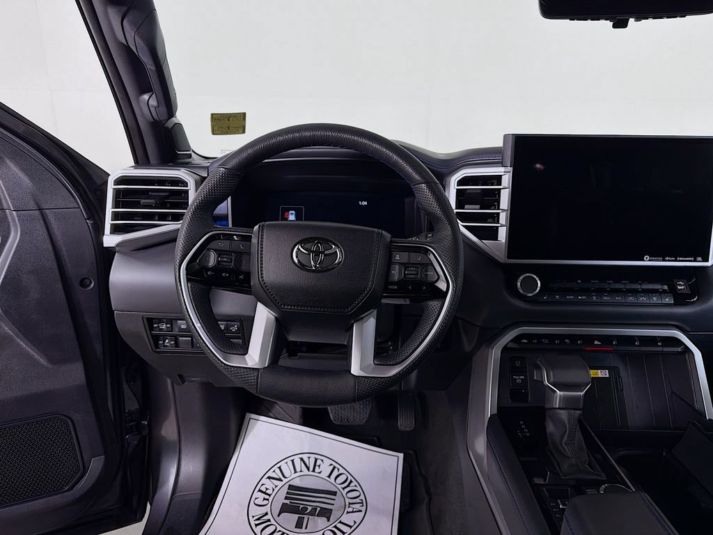Used 2023 Toyota Sequoia Platinum AWD/4WD image 20