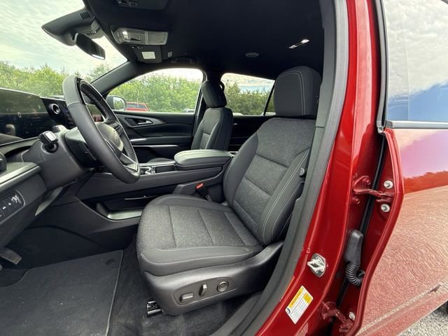 New 2025 Chevrolet Traverse LT w/ Enhanced Driving Package AWD/4WD image 19