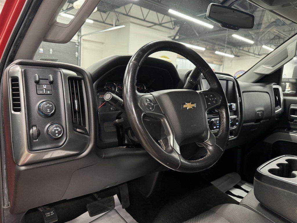 Used 2018 Chevrolet Silverado 2500 LT w/ LT Convenience Package AWD/4WD image 24