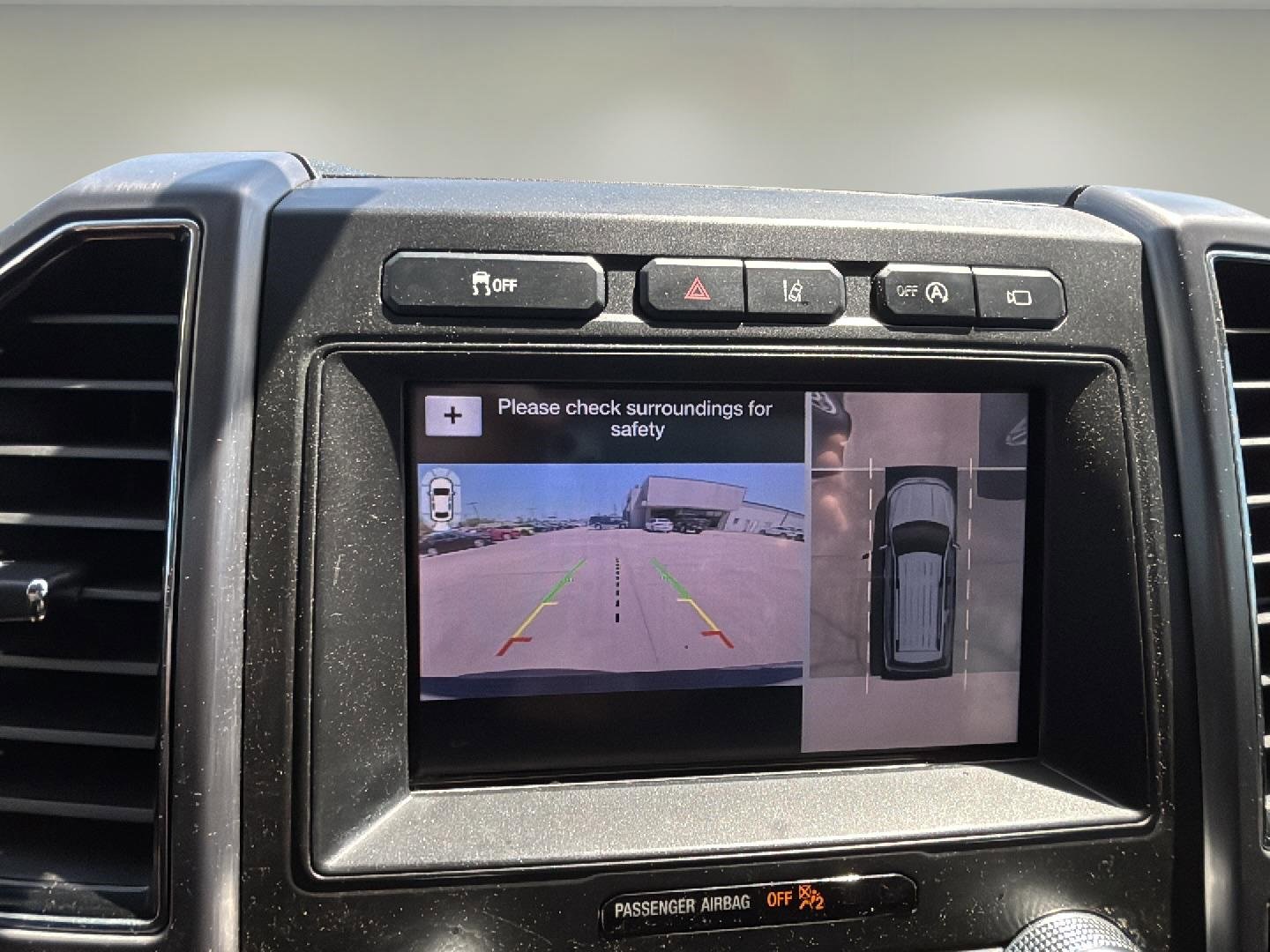 Used 2019 Ford Expedition Max Platinum image 18