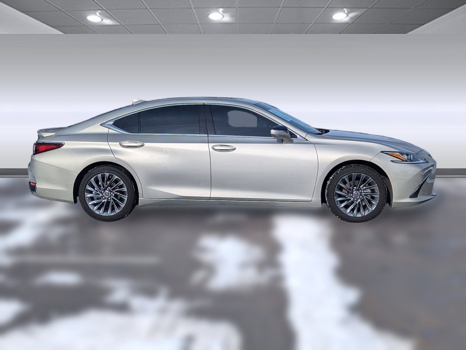 Certified 2025 Lexus ES 300h w/ Luxury Package image 8