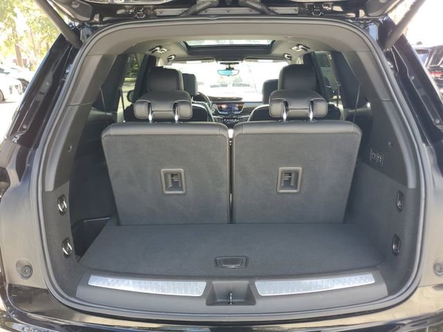 Used 2023 Cadillac XT6 Sport w/ Technology Package image 9