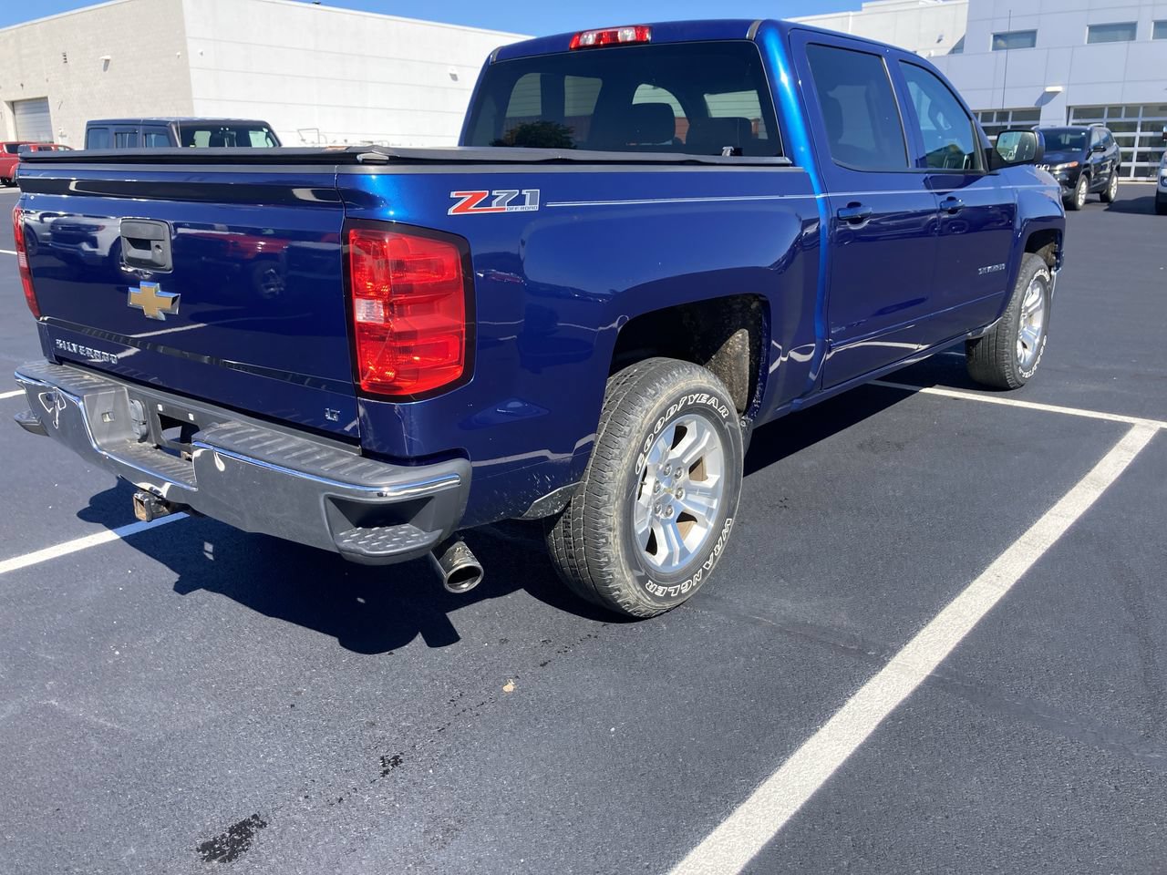 Used 2015 Chevrolet Silverado 1500 LT w/ All Star Edition AWD/4WD image 7