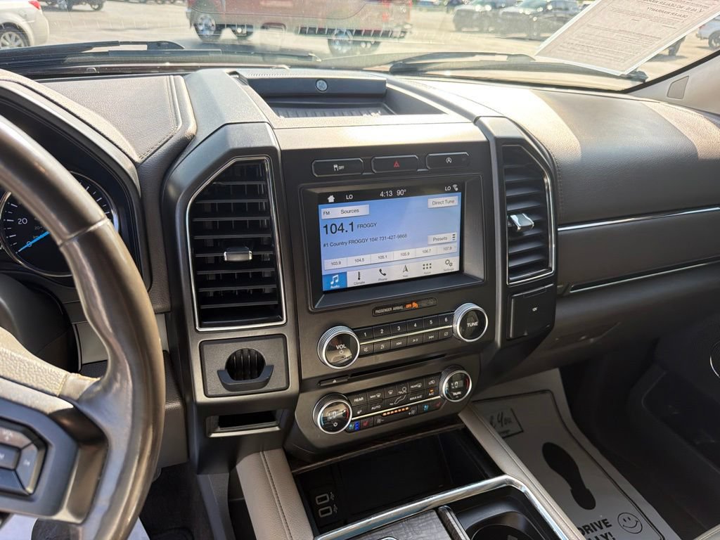 Used 2018 Ford Expedition Max Limited RWD image 19