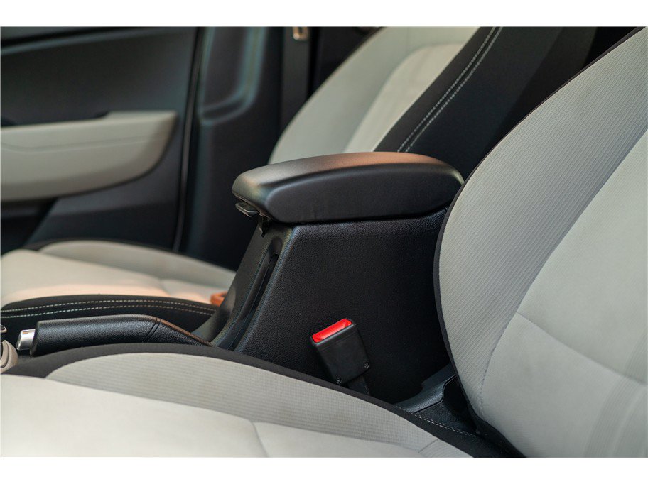 Used 2020 Hyundai Venue SEL w/ Convenience + Premium Package FWD image 35
