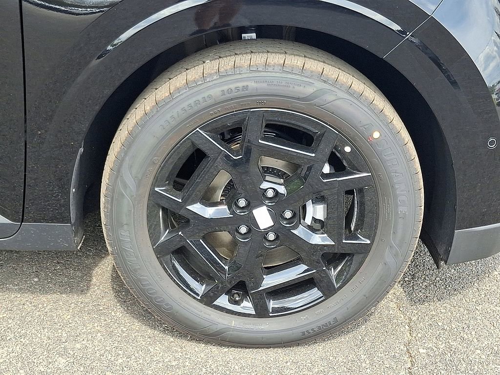 New 2026 Kia Carnival SX w/ SX Dark Edition Package image 8