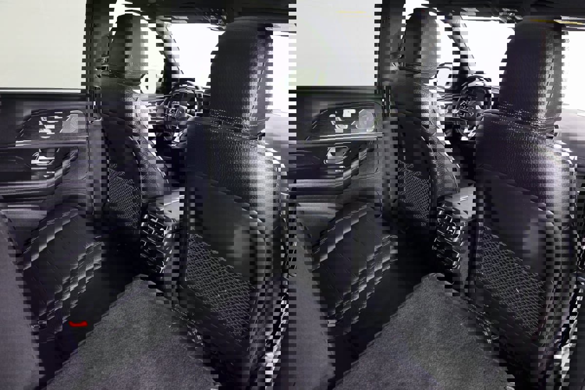 Used 2023 Mercedes-Benz GLS 580 4MATIC image 43