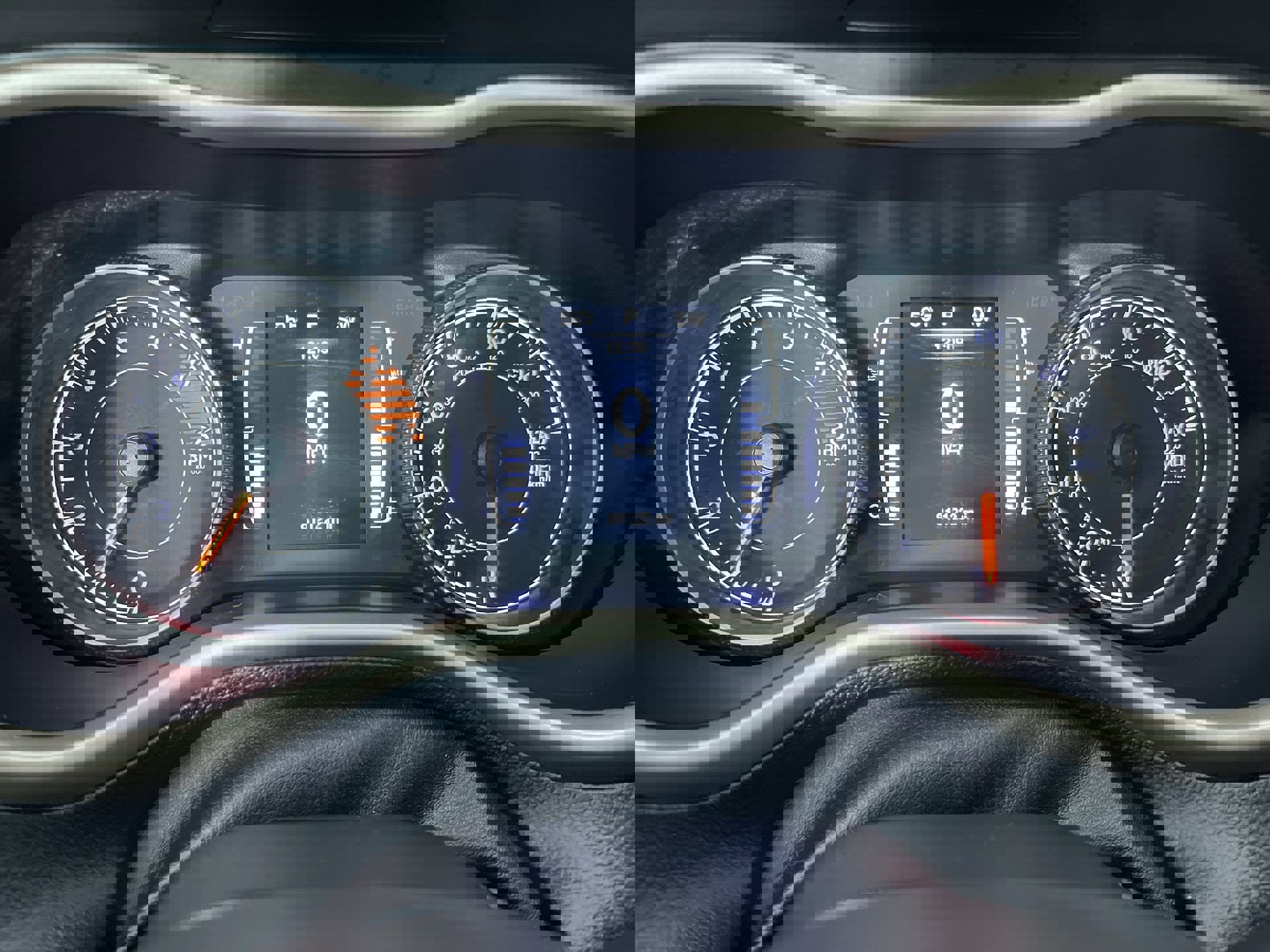 Used 2016 Jeep Cherokee Sport w/ Cold Weather Group image 16