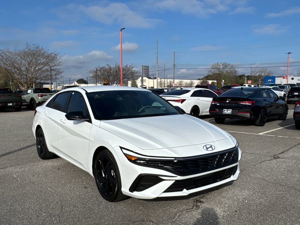 New 2026 Hyundai Elantra Sport FWD image 8